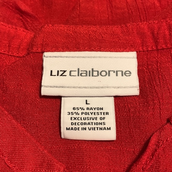 Liz Claiborne short sleeve front key hole top red in color size L.    EUC - Picture 6 of 6